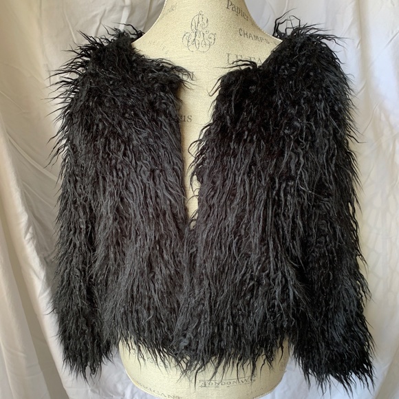 LF FAUX FUR JACKET - Picture 1 of 5